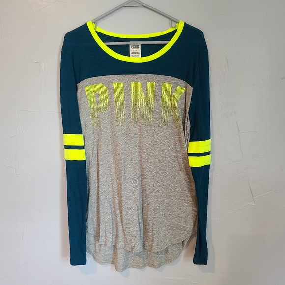 PINK T-Shirt - Picture 1 of 3